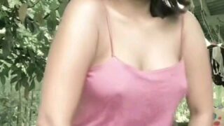 Top Global Viral Video 2025 Open bo mahasiswi toge cantik goyang diatas