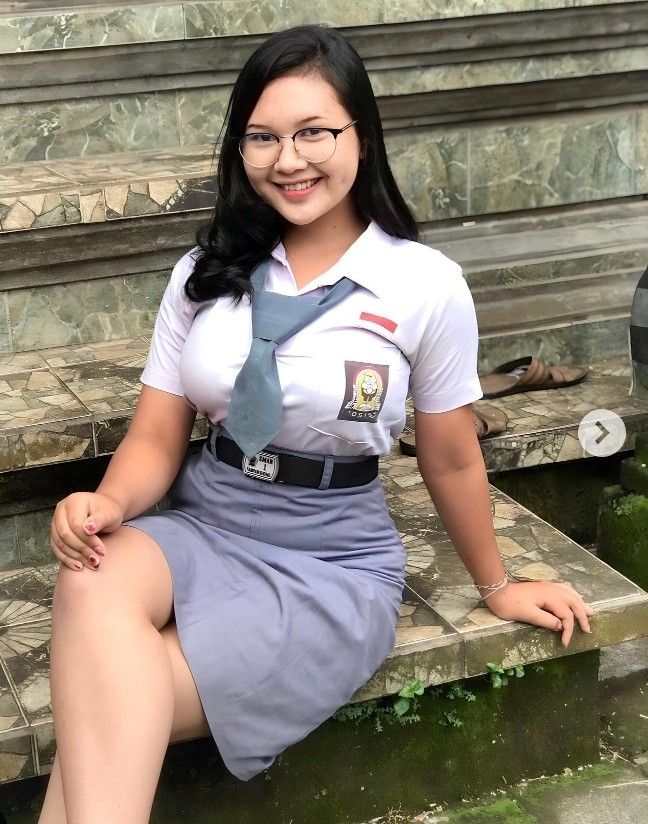 ABG Viral SMA 2025 Anjay 5 New Video Wiwik Dek Rara Coba Otong Berurat Di Semua Posisi One Top For All Indonesia