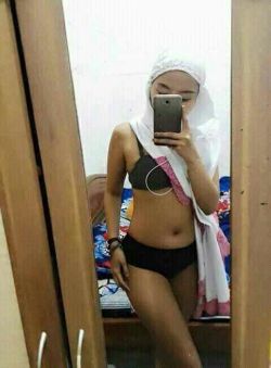 Top 10 Viral Tiktok Video Artis Abg Hijab Indonesia Of All Time Trending Global Official New